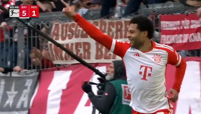 هدف جنابري العالمي بالكعب في مباراة بايرن ميونخ وماينز بالدوري الالماني