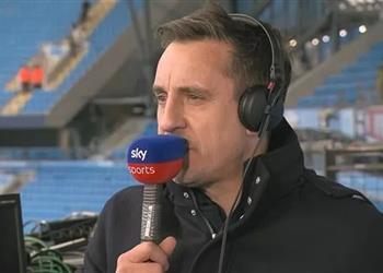 جاري نيفيل آرسنال فعل ما لم يقدر عليه أي فريق ضد مانشستر سيتي