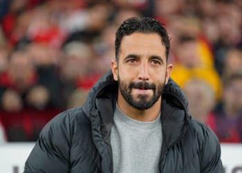 روبن أموريم يوضح سر استياءه من ارتباطه بخلافة كلوب في ليفربول