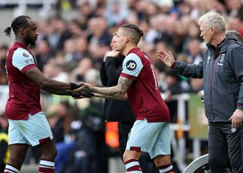 ديفيد مويس يدافع عن فيليبس بعد تصرفه القبيح تجاه مشجع وست هام