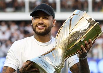 نيمار ي خبر لاعبي سانتوس بموعد رحيله عن الهلال السعودي