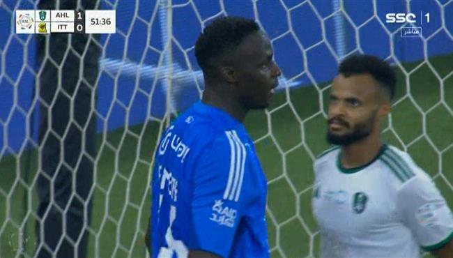 تصدي ميندي الرائع يحرم الاتحاد من هدف بالدوري السعودي