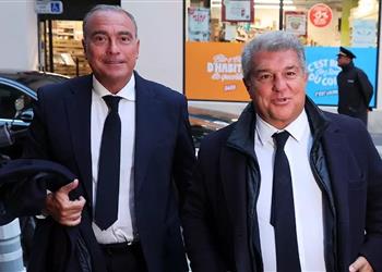 لابورتا أثق في جميع لاعبي برشلونة ولن أستبدلهم بأي أحد في باريس سان جيرمان