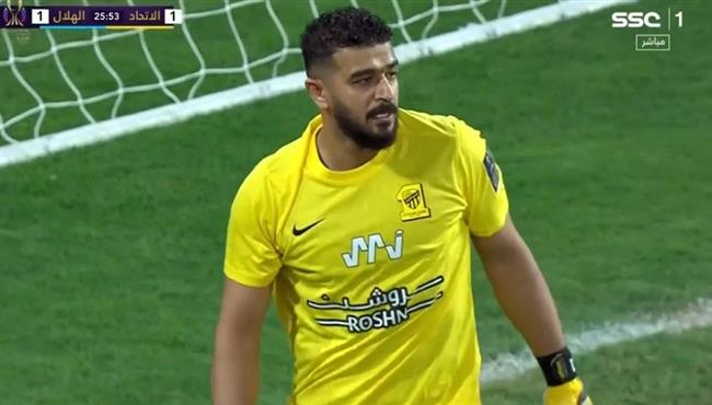 عبد الله المعيوف يتألق وينقذ الاتحاد من هدف محقق للهلال