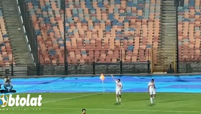 جماهير الزمالك تهتف زيزو هو الأصل احسن لاعيب في مصر