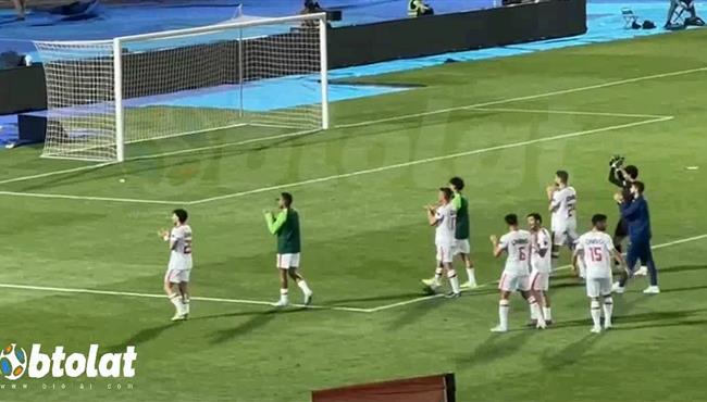 جماهير الزمالك واللاعبين يتبادلون التحية بعدف الفوز علي الاتحاد السكندري