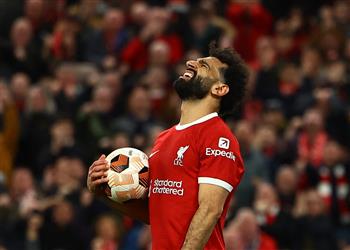 تقارير ليفربول يترقب قرار ا عاجل ا من محمد صلاح