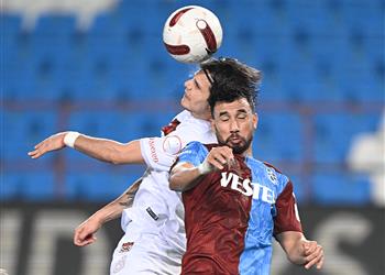 مدرب طرابزون سبور يوضح سبب استبدال تريزيجيه مبكر ا أمام سيفاس