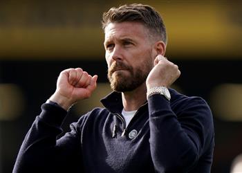 مدرب لوتون تاون قبل مواجهة مانشستر سيتي نثق في إمكانية حدوث أشياء غريبة