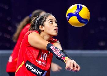 رفع الإيقاف عن لاعبة الأهلي والاكتفاء بتغريمها بعد اعتذارها لـ اتحاد الطائرة