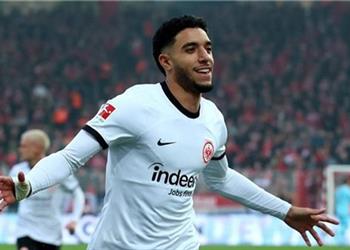 تشكيل فرانكفورت أمام شتوتجارت في الدوري الألماني موقف عمر مرموش