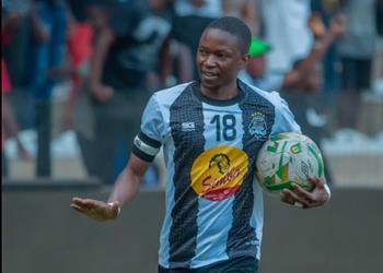 منافس الأهلي واقعة غريبة مازيمبي يعلن وفاة لاعبه السابق ثم يتراجع