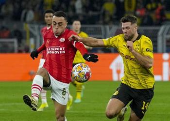 ديست يوضح موقفه من العودة إلى برشلونة في الصيف