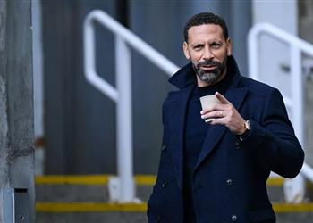 فرديناند 3 فرق ستمنع ليفربول من الدوري الإنجليزي ويتوقع البطل