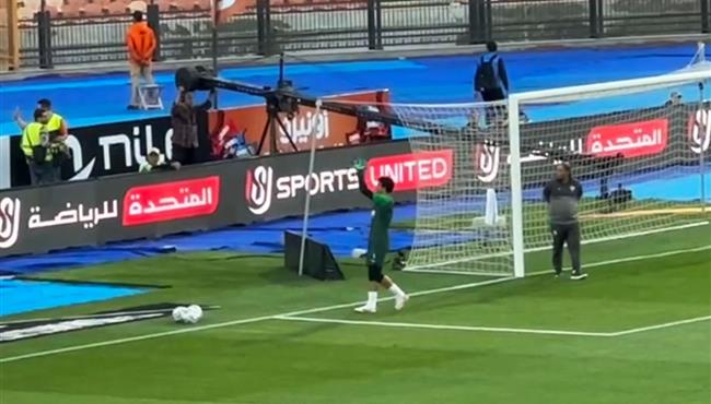 هتافات جماهير الزمالك لـ محمد عواد قبل مباراة الأهلي عواد هو الأصل أحسن جون في مصر