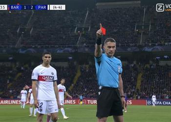 فيديو طرد تشافي في مباراة برشلونة وباريس سان جيرمان