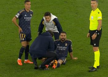 كارفاخال يتعرض لإصابة ويغادر مباراة ريال مدريد ومانشستر سيتي