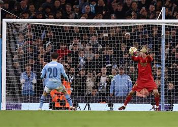 لونين كنت محظوظ ا في التصدي لركلة برناردو سيلفا والآن الجميع يعرفني