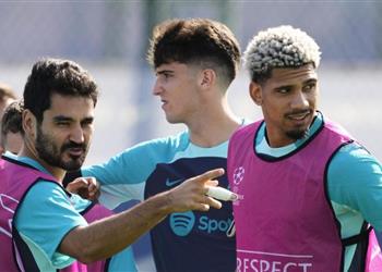 كوندي يوضح تطورات أزمة جوندوجان وأراوخو قبل مواجهة ريال مدريد