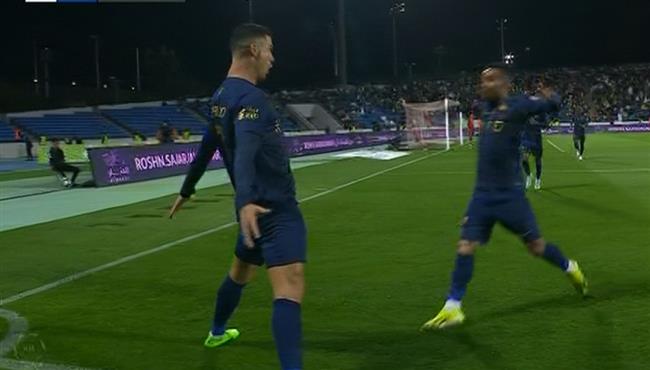 هدف رونالدو الثاني الرائع في مرمي ابها بالدوري السعودي