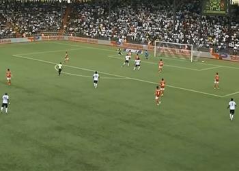 فيديو وائل جمعة الأهلي لديه مشكلة أمام مازيمبي ومصطفى شوبير أنقذنا