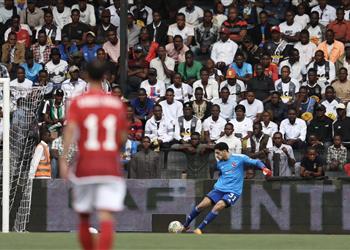 ميدو لا تتعجبوا مما سيفعله كولر مع مصطفى شوبير بعد عودة محمد الشناوي من الاصابة