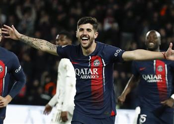 فيديو بدون مبابي باريس سان جيرمان يجتاز ليون برباعية في الدوري الفرنسي