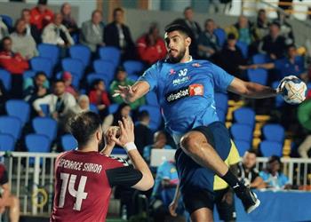 الأهلي يسحق بلدية ميلا في بطولة إفريقيا لكرة اليد