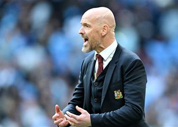 تين هاج عن مواجهة مانشستر سيتي نريد الفوز بكأس الاتحاد الإنجليزي أمام أقوى فريق في العالم