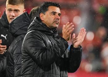 مدرب جيرونا يدخل دائرة المرشحين لتدريب مانشستر يونايتد