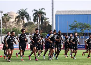 مران الأهلي تدريبات بدنية للاعبين وتعافي الرباعي المصاب قبل مباراة مازيمبي