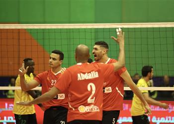 الأهلي يتوج ببطولة إفريقيا للكرة الطائرة ويتأهل إلى مونديال الأندية