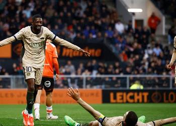 فيديو باريس سان جيرمان يقترب من لقب الدوري الفرنسي برباعية أمام لوريان