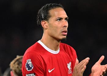 فان دايك يشيد بخليفة كلوب المحتمل في ليفربول أحد أفضل المدربين