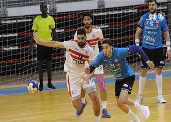 هشام نصر ومدرب الزمالك يحفزان اللاعبين قبل نصف نهائي بطولة إفريقيا لكرة اليد