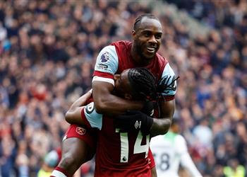 فيديو أنطونيو يسجل هدف تعادل وست هام أمام ليفربول