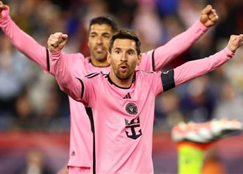 فيديو ميسي وسواريز يقودان إنتر ميامي لسحق نيو إنجلاند برباعية في الدوري الأمريكي