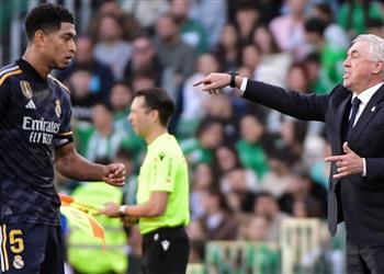 مهاجم برشلونة يتغنى بقوة أنشيلوتي لاعبو ريال مدريد يتبعونه بشكل أعمى