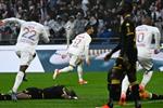 ليون يهدي لقب الدوري الفرنسي لـ باريس سان جيرمان بثلاثية أمام موناكو 