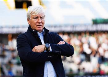 رسمي ا أولى تجاربه الإفريقية مارك بريس مدير ا فني ا لـ الكاميرون خلف ا لـ سونج