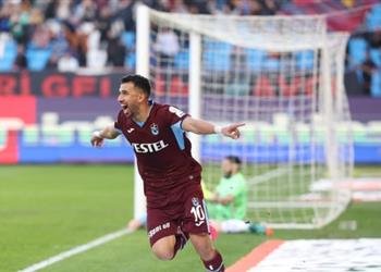 فيديو تريزيجيه ي سج ل هدف ا صاروخي ا لـ طرابزون سبور أمام كونيا سبور