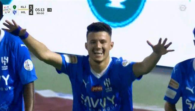 هدف الهلال الرابع في مرمي الخليج بالدوري السعودي