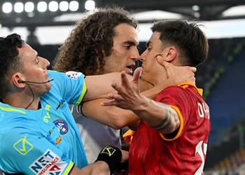 بصورة على واقي الساق ديبالا يستفز جندوزي في ديربي روما