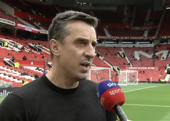 نيفيل يهاجم مانشستر يونايتد بعد التعادل مع ليفربول رأيت أشياء لا يفعلها تلاميذ المدارس