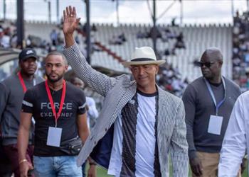 رئيس مازيمبي يتخذ قرار ا مفاجئ ا قبل مباراة الأهلي في دوري أبطال إفريقيا