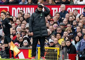 فيديو رد فعل ساخر من يورجن كلوب على استفزازات جماهير مانشستر يونايتد