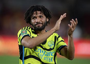 محمد النني مشيد ا بقرار آرسنال يعرفون مدى أهمية الصلاة لي