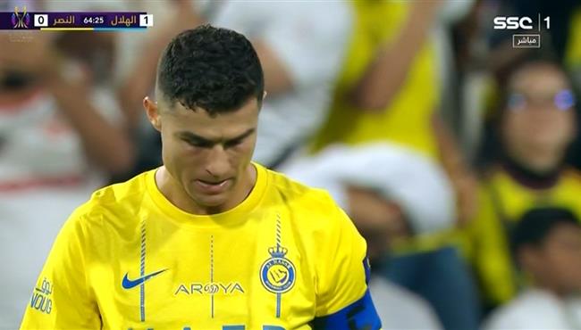 ضربة حرة كوميدية من رونالدو في مباراة النصر والهلال