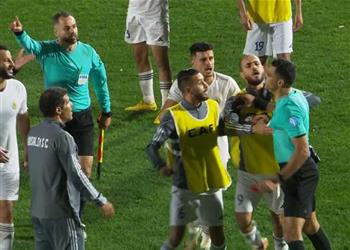 أول تحرك رسمي من لجنة الحكام بعد الاعتداء على محمد معروف في مباراة أبو سليم ونهضة بركان