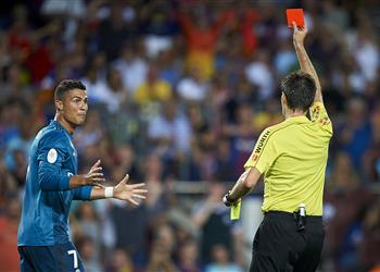 بعد طرده أمام الهلال كم مرة حصل رونالدو على كارت أحمر في مسيرته